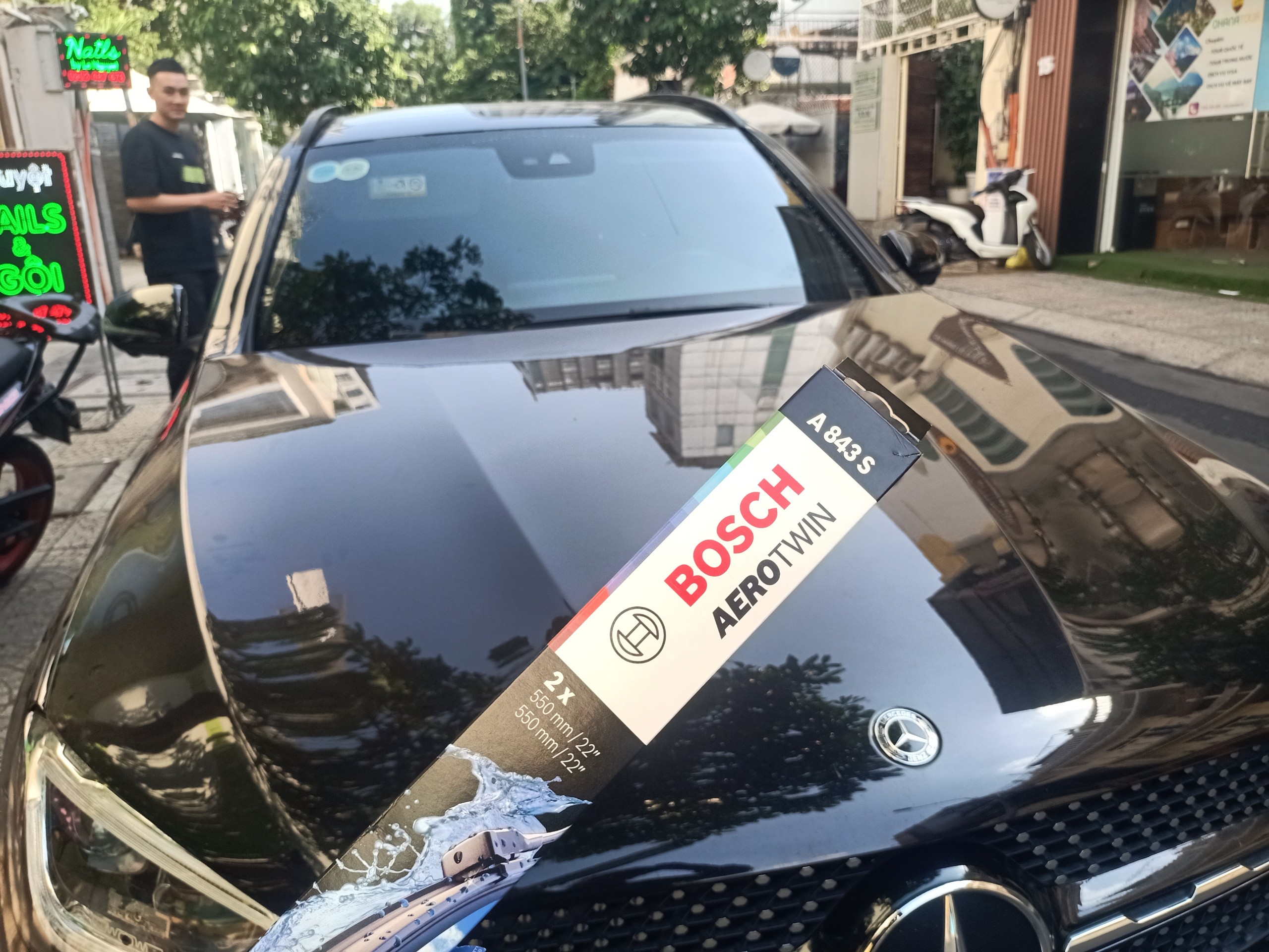 gạt mưa Bosch AeroTwin cao cấp