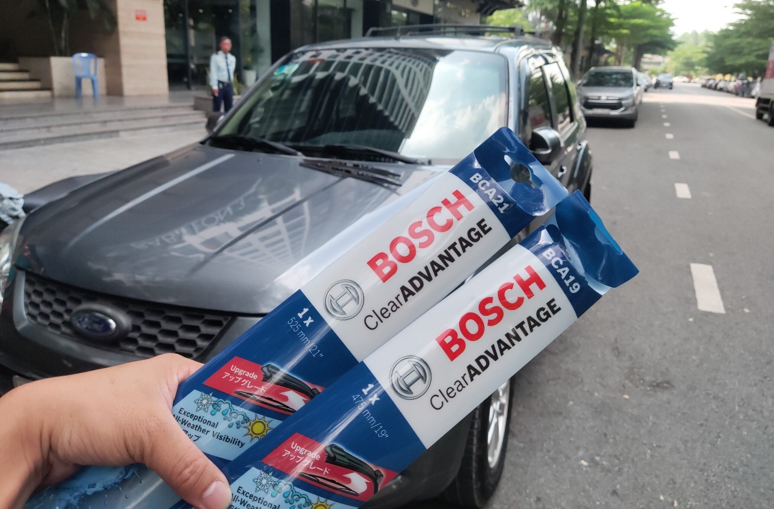 Gạt mưa Bosch Clear Advantage cao cấp